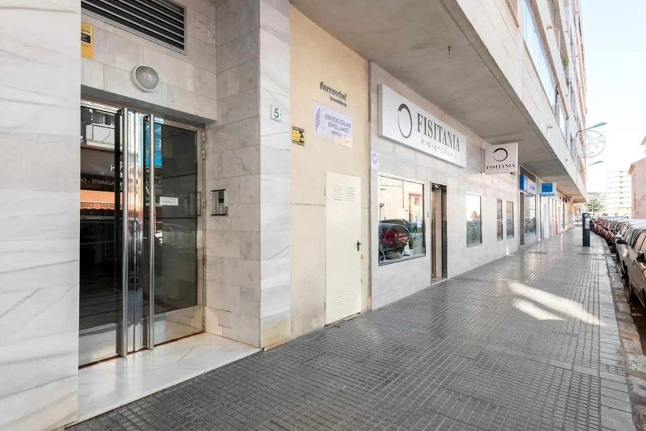 Carmen Estacion Apartment Malaga Spain